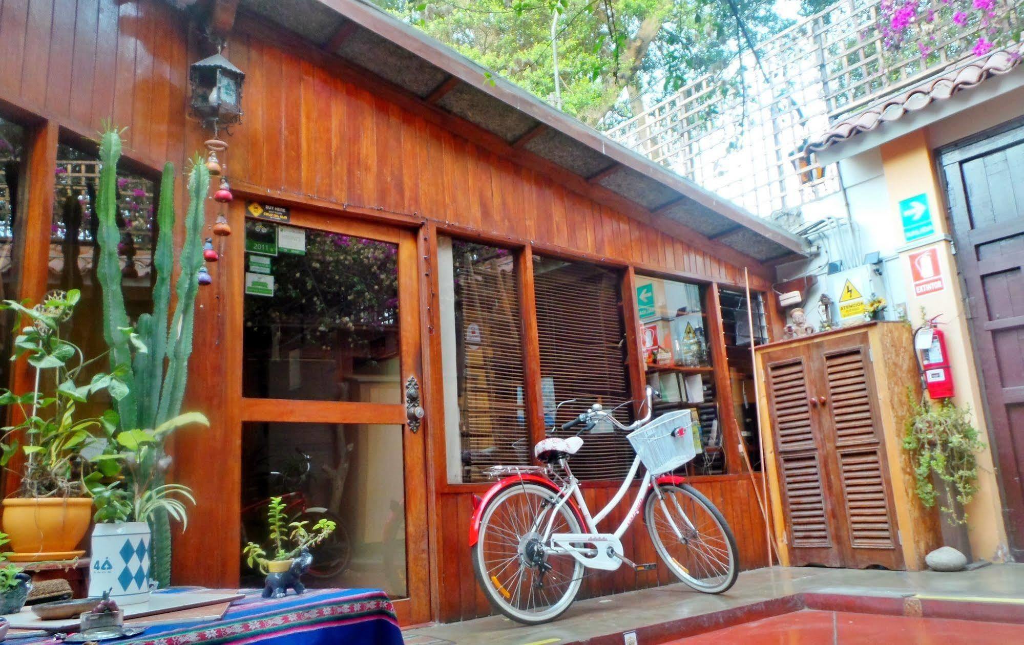 D'osma Bed & Breakfast 3*